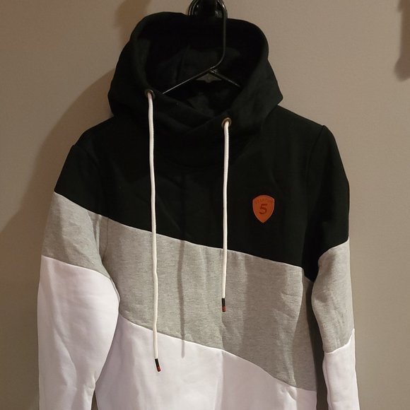 Happy Sailed Women's Neck Pullover Hoodie - Picture 1 of 6